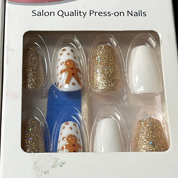 5for$10 Set of 2 White & Gold Sparkle Gingerbread Christmas Holiday Winter Nails - Picture 2 of 4